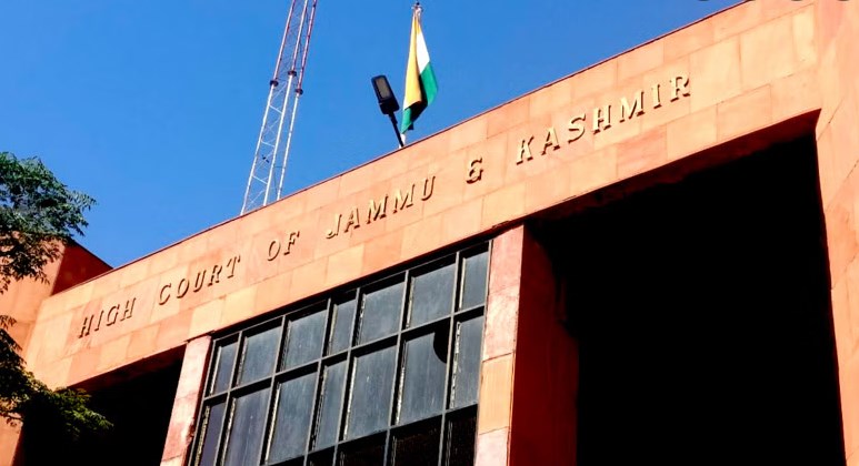 Govt appoints Suraj Singh as Govt Advocate in High courts’ Jammu wing